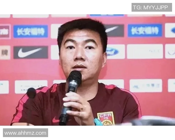 足球明星在国内的待遇如何影响他们的职业生涯与社会形象分析